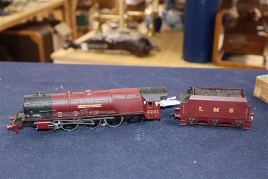 A Hornby Dublo EDL2 Duchess of Atholl locomotive and DR352 Tender D2, both boxed